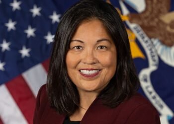 Julie Su helped broker progress on West Coast ports labor contract