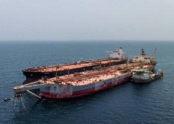 UN Starts Removing Oil from Decaying FSO in Red Sea