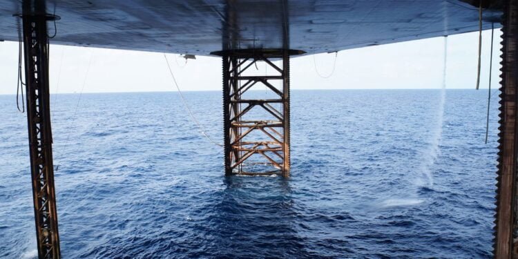 Maersk Drilling Buys Newbuild Jack-Up from Rival Hercules jack-up drilling rigs