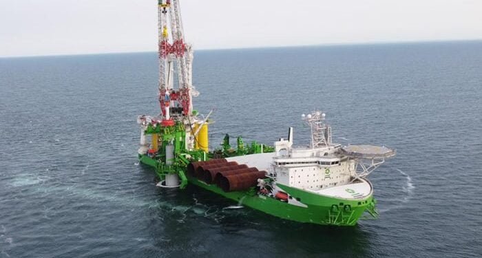 Vineyard Wind installation vessel