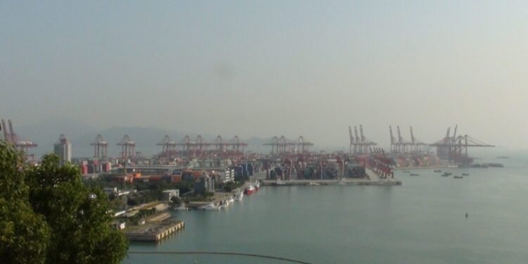 Shenzhen port