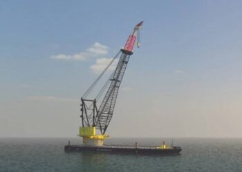 Hapo Acquires 1,200-Ton Cranes from Cadeler's Wind Installation Vessels