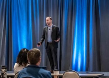 ABS Wavesight Celebrates a successful first year!