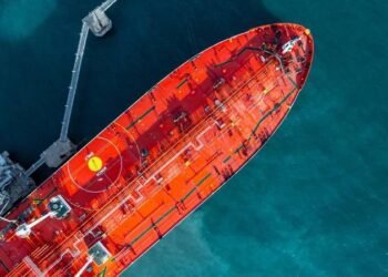 US Sanctions Maritime Companies, Vessels for Shipping Oil Above Russian Price Cap