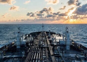 IMO Adopts Tougher Resolution to Tackle Illicit 'Shadow' Fleet