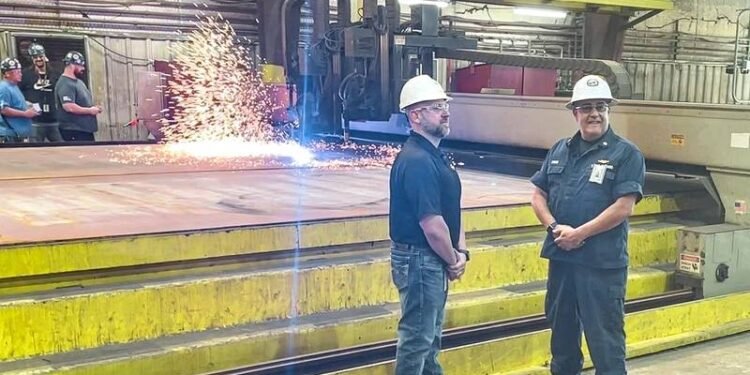 Bollinger Cuts Steel on Prototype Module for First Polar Security Cutter