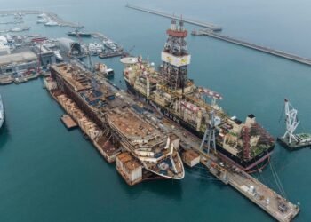 Ship Photos of the Day – Wreck of the Costa Concordia, Or At Least What’s Left of It