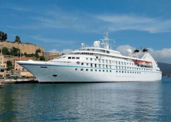 The World’s Uber Rich Are Now Renting Giant Cruise Ships