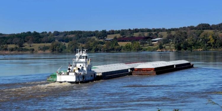 USCG Eases Firefighting Training Requirements for Towboats