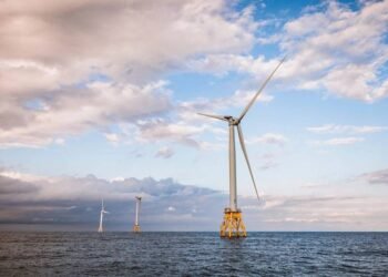 US Offshore Wind Writedowns Seen Soaring with Orsted Earnings