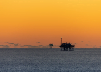 US Postpones Gulf of Mexico Oil and Gas Auction Due to Litigation