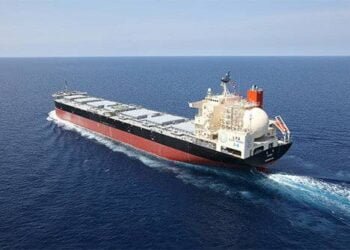 Japan: LNG-Powered Coal Carrier Starts Operation
