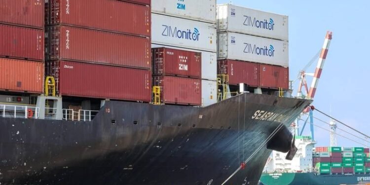 Israel's Ship Industry Urges Government to Help with Jump in War Insurance