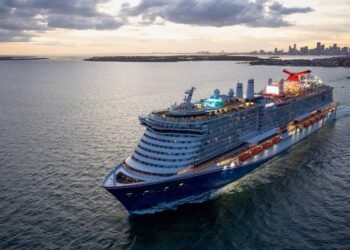 Carnival Signs 15-year Service Deal with ABB