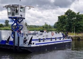 Rhenus Upgrades Engines on Two Pushboats