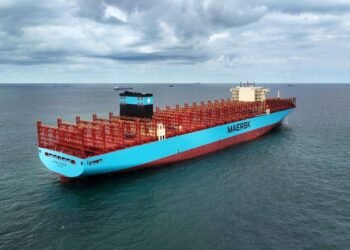 Seaspan Takes Delivery of New 15,500 TEU Vessel