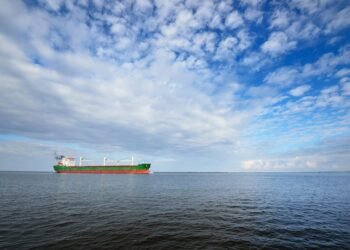 Greek Shipowners Reject European Commission Call for Tax Reform
