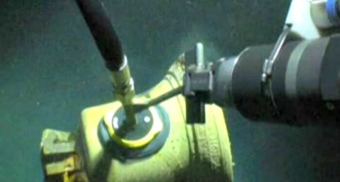 Paul Allen-led crew recovers bell from HMS Hood image description