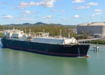 Australia Pacific LNG Ships First Cargo from Curtis Island Export Facility