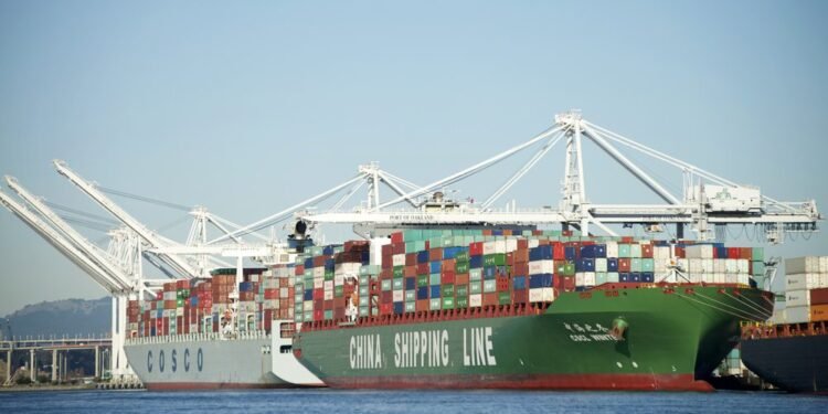 China Shipping Shares Diverge After Consolidation Plan