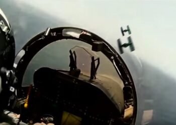 Sea Wars: The Ike Awakens – Navy Sailor Nails Spoof of New Star Wars Trailer