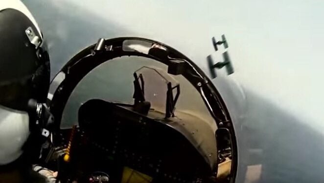 Sea Wars: The Ike Awakens – Navy Sailor Nails Spoof of New Star Wars Trailer Sea Wars: The Ike Awakens – Navy Sailor Nails Spoof of New Star Wars Trailer