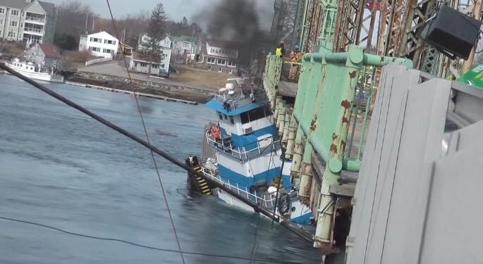 Classic Video: Moran Tug Saves Pinned Tugboat from Getting Sucked Under Bridge
