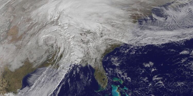 Severe Weather Closes Section of Mississippi River Near St. Louis