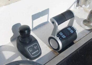 Shipshape: Simplifying Boat Control and Improving Maneuverability