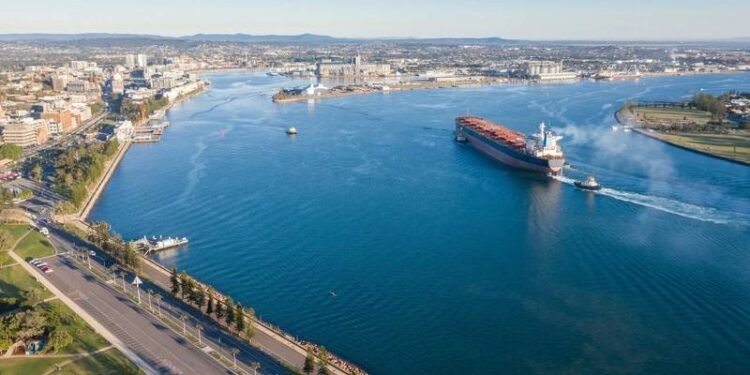 Deutsche Bank Sets Emissions Targets for Shipping Clients