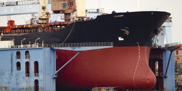 Shipyards Vanish as China Loses Appetite for Consuming Iron Ore
