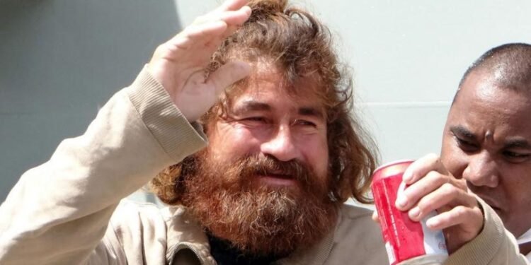 Castaway Who Survived 15 Months At Sea Accused of Eating Friend