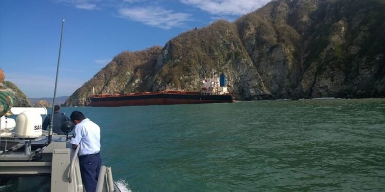 Wrecked Bulk Carrier to be Scuttled Off Mexico