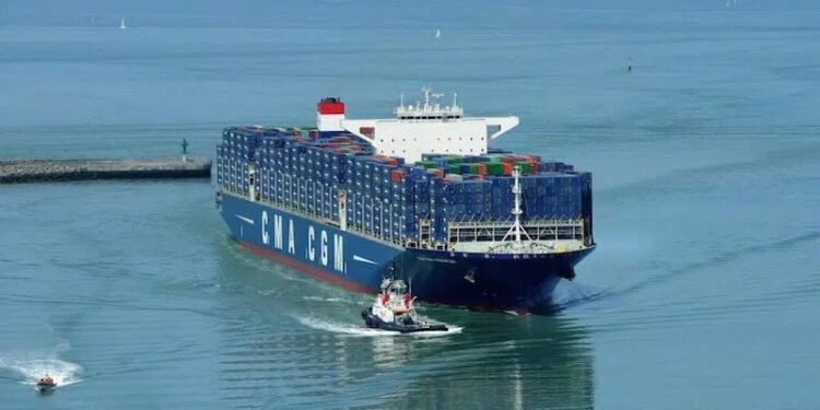 New Generation ‘Megaships’ Worsening Overcapacity – Kemp New Generation ‘Megaships’ Worsening Overcapacity – Kemp