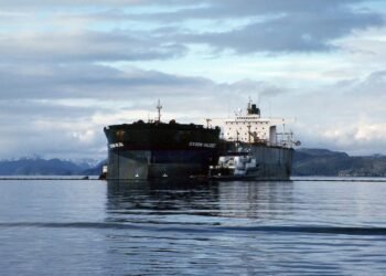 U.S., Alaska End Pursuit of Additional Payout Over Exxon Valdez Oil Spill