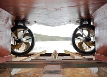 gunnerus rolls-royce permanent magnet azimuth thruster
