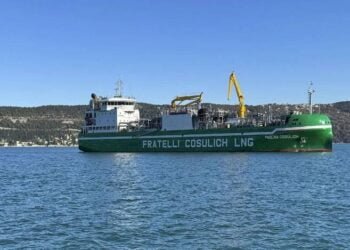 Fratelli Cosulich Inks Charter Deal for LNG Bunkering Vessel