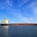 Oil Traders Look to the Sea for Profit Amid Price Collapse