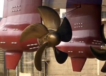 VIDEO: The Azipods Used to Propel the World’s Largest Cruise Ships