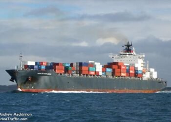 Hanjin Containership Nearly Grounds in North Carolina After Losing Power