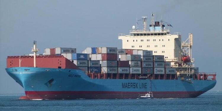 Maersk Containership Spills Fuel Off Barcelona During Bunkering Operations