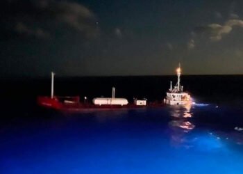 Tanker Tropic Breeze partially sunken