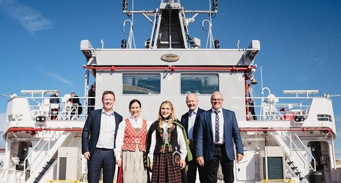 battery-electric sea drone freight ferry
