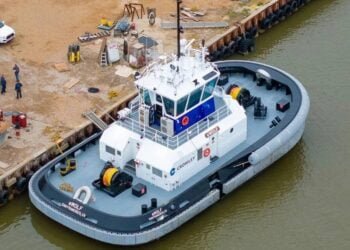 Crowley's All-electric Harbor Tug eWolf Delivered