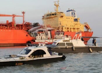 navigator aries collision damage