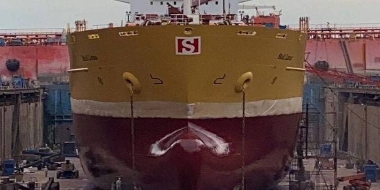 Stolt Tankers is First to Apply Graphene Hull Coating Technology