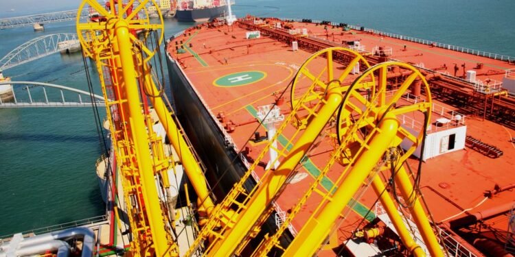 VLCC Rates Slump Seen Ending Soon VLCC Rates Slump Seen Ending Soon