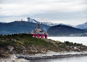 offshore drilling rig in norway