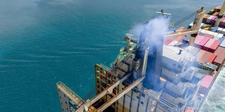 Pressure Builds for Charge on Shipping Sector's CO2 Emissions