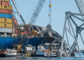 Salvors May Remove Baltimore Container Ship in Less Than Two Weeks
